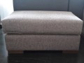 OTTOMAN WITH INDEPENDENT PILLOW OTTOMANS OTTOMAN WITH INDEPENDENT PILLOW OTTOMANS